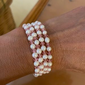 2 Freshwater Pearl w/ Austrian crystal bracelets